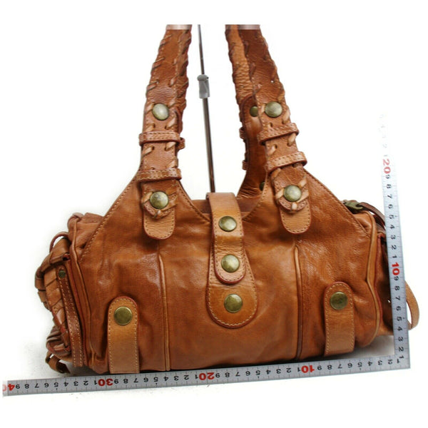 Pre-loved authentic Chloe Silverado Tote Bag Brown sale at jebwa