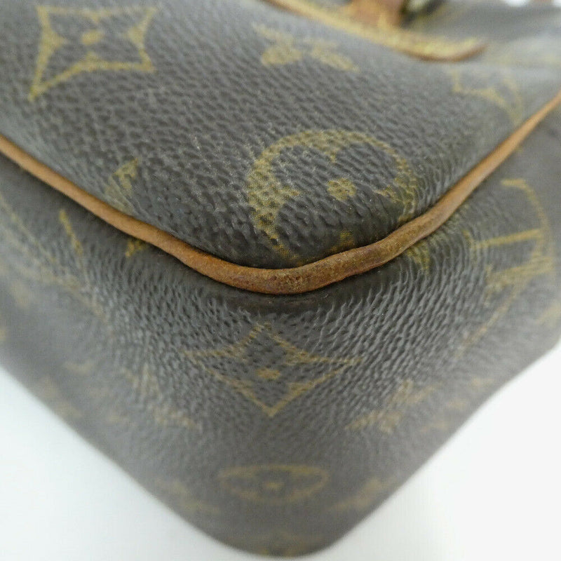 Pre-loved authentic Louis Vuitton Cite Mm Handbag Brown sale at jebwa