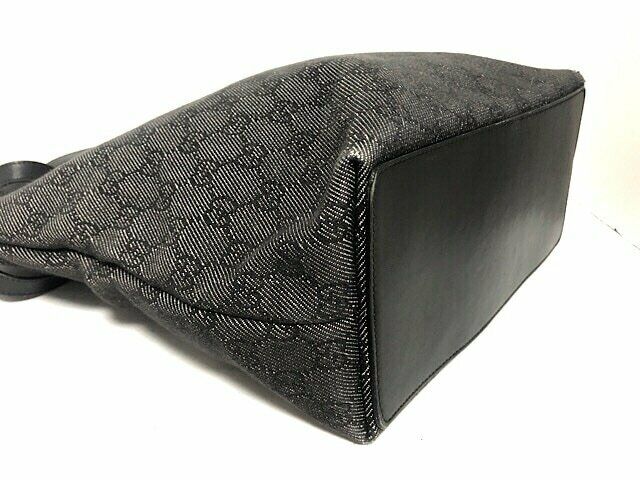 Pre-loved authentic Gucci Gg Black Jacquard & Leather sale at jebwa