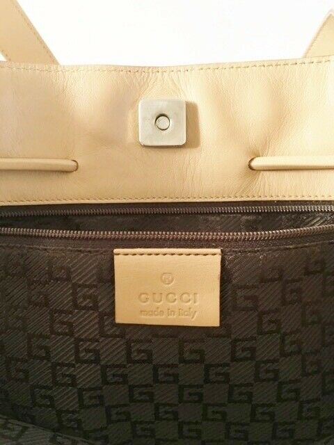 Pre-loved authentic Gucci Tote Bag Leather Light Brown sale at jebwa