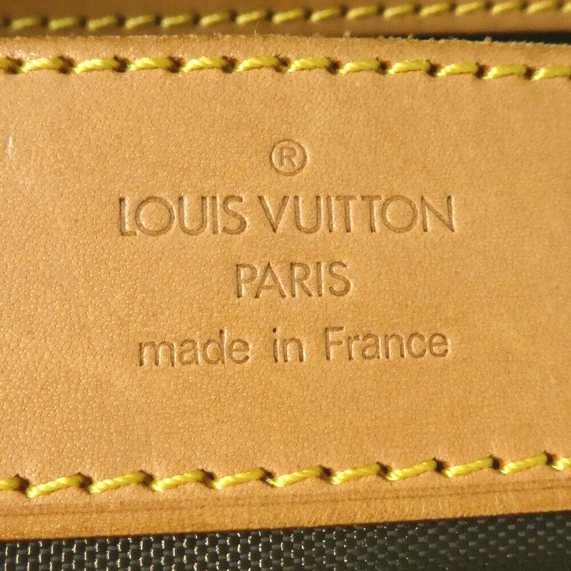 Pre-loved authentic Louis Vuitton Evasion Boston Bag sale at jebwa
