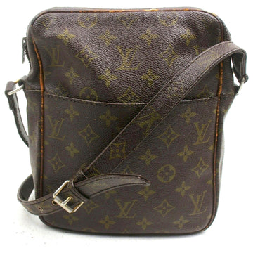 Pre-loved authentic Louis Vuitton Danube Mm Crossbody sale at jebwa