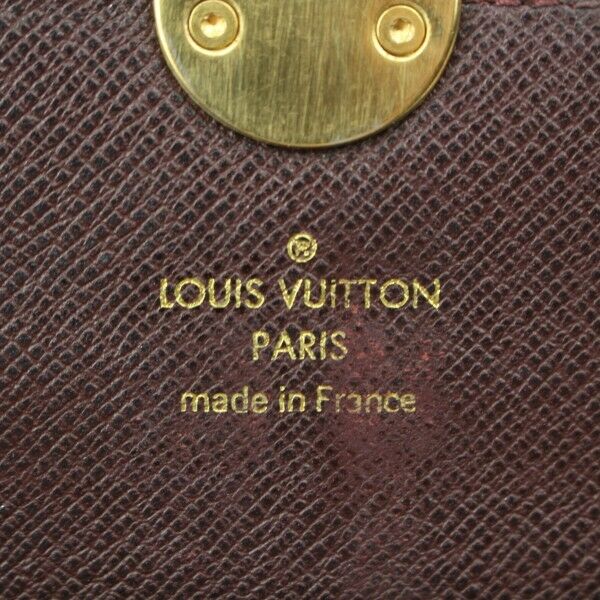 Pre-loved authentic Louis Vuitton Portefeuille Sarah sale at jebwa
