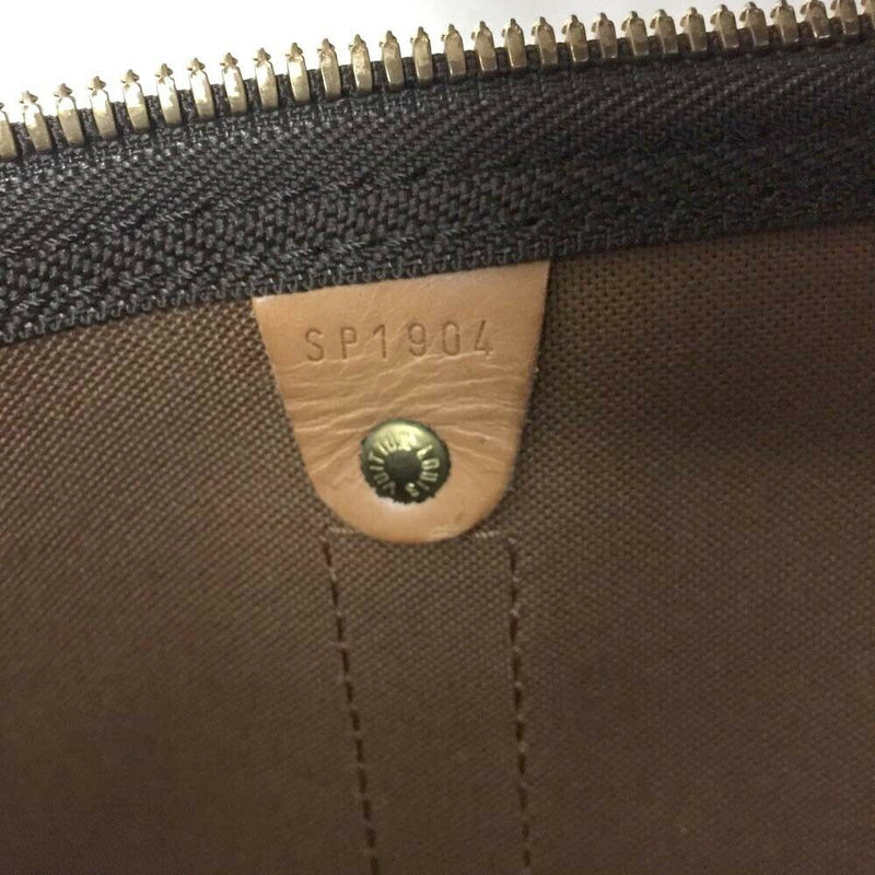 Pre-loved authentic Louis Vuitton Keepall 60 Boston sale at jebwa
