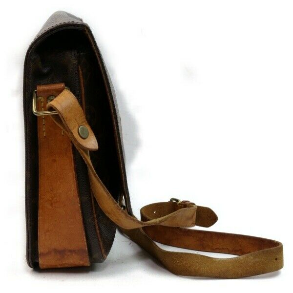 Pre-loved authentic Louis Vuitton Cartouchiere Gm sale at jebwa