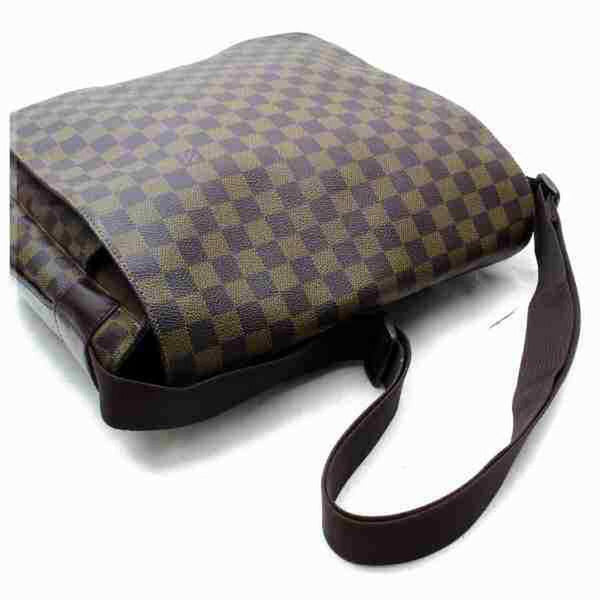 Pre-loved authentic Louis Vuitton Bastille Damier Ebene sale at jebwa