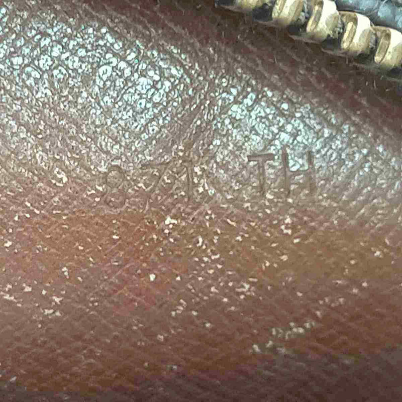 Pre-loved authentic Louis Vuitton Trocadero 23 sale at jebwa