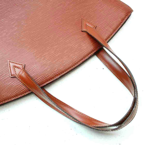 Pre-loved authentic Louis Vuitton Saint Jacques Tote sale at jebwa