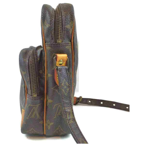 Pre-loved authentic Louis Vuitton Amazon Pm Crossbody sale at jebwa