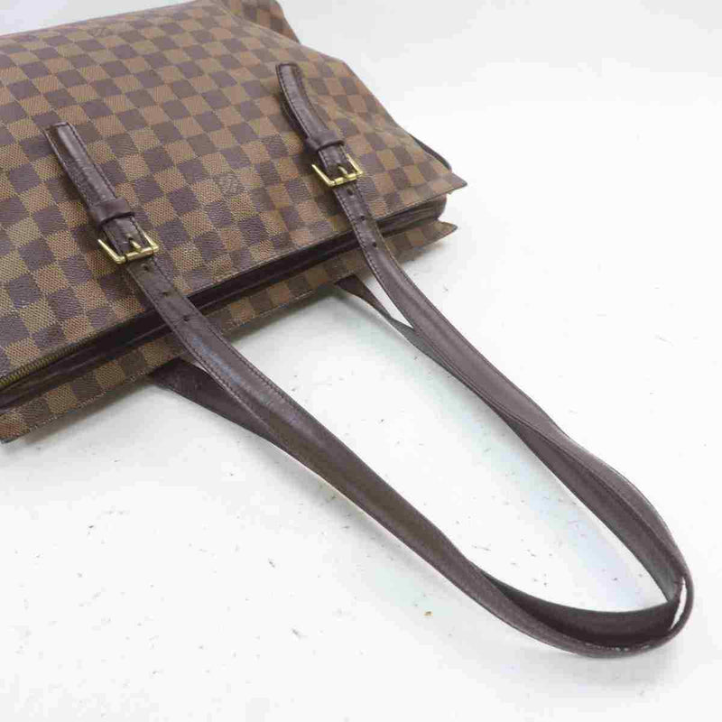 Pre-loved authentic Louis Vuitton Chelsea Tote Bag sale at jebwa