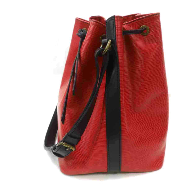 Pre-loved authentic Louis Vuitton Noe Pm Shoulder Bag sale at jebwa