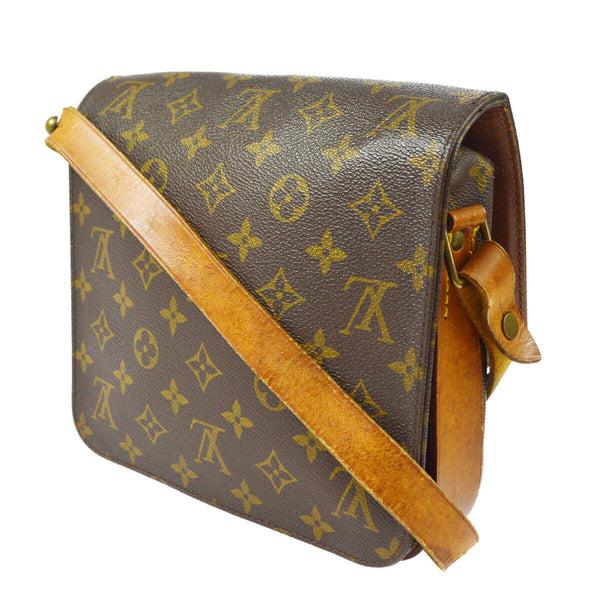 Pre-loved authentic Louis Vuitton Cartouchiere Mm Shoulder sale at jebwa