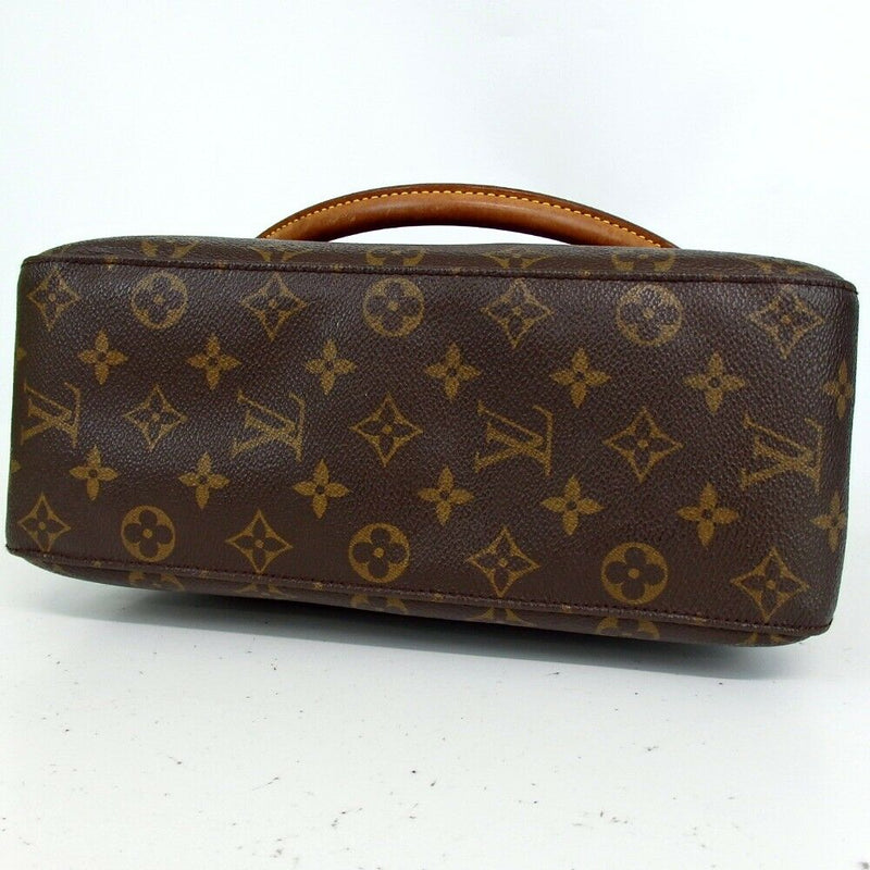 Pre-loved authentic Louis Vuitton Looping Gm Shoulder sale at jebwa