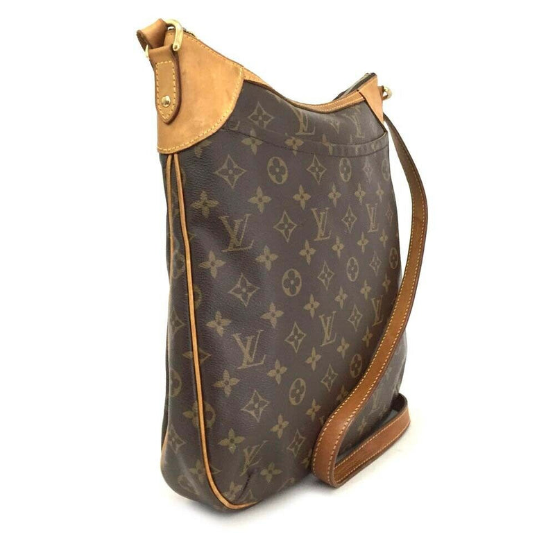 Authentic Louis Vuitton Odeon MM Monogram Crossbody Bag *Excellent  Condition*