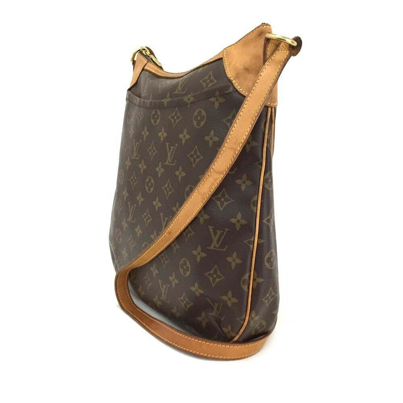 Pre-loved authentic Louis Vuitton Odeon Mm Shoulder Bag sale at jebwa