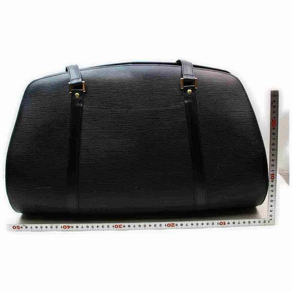 Pre-loved authentic Louis Vuitton Solferino 50 Shoulder sale at jebwa