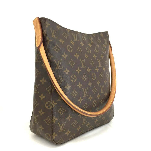 Pre-loved authentic Louis Vuitton Looping Gm Shoulder sale at jebwa