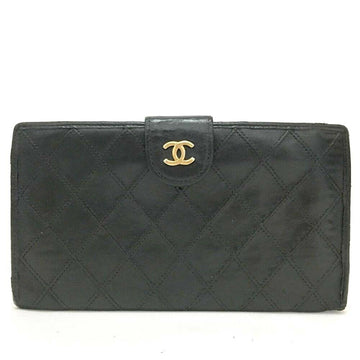 Pre-loved authentic Chanel Bicolore Quilted Matelasse sale at jebwa.