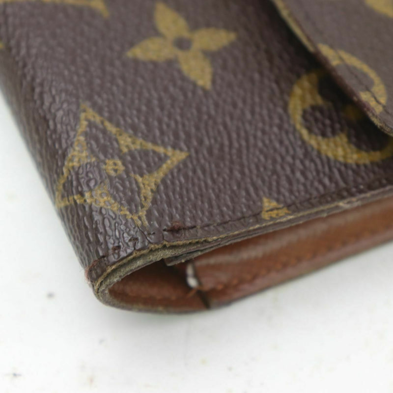 Pre-loved authentic Louis Vuitton Porte Tresor Long sale at jebwa.