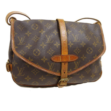 Pre-loved authentic Louis Vuitton Saumur 30 Messenger sale at jebwa.