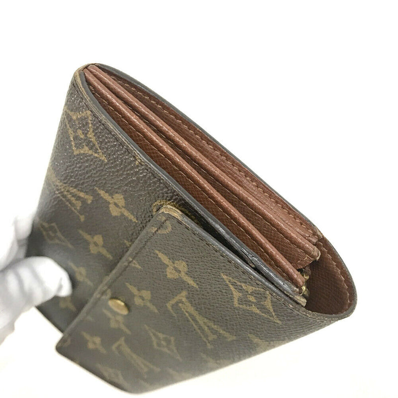 Pre-loved authentic Louis Vuitton Portefeiulle Sarah sale at jebwa.