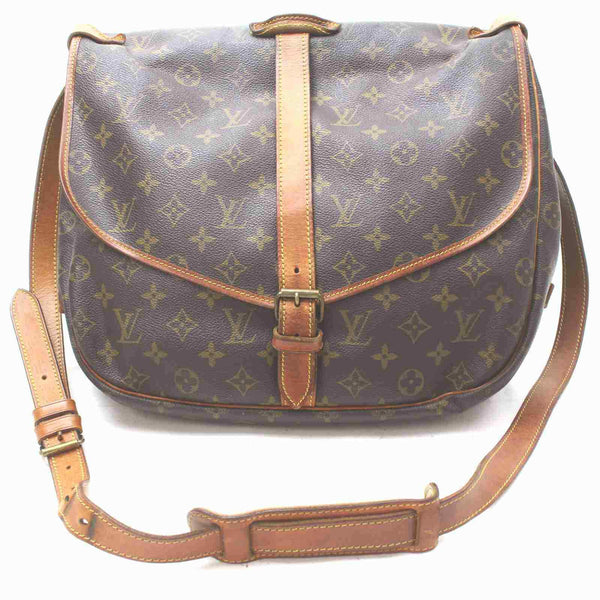 Pre-loved authentic Louis Vuitton Saumur 35 Messenger sale at jebwa.