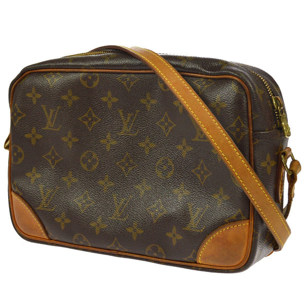 Pre-loved authentic Louis Vuitton Trocadero 27 Crossbody sale at jebwa.
