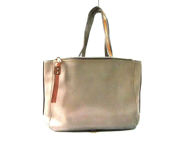 Pre-loved authentic Chloe Sam Tote Bag Gray sale at jebwa.