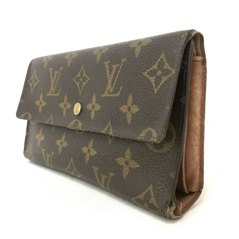 Pre-loved authentic Louis Vuitton Porte Tresor sale at jebwa.