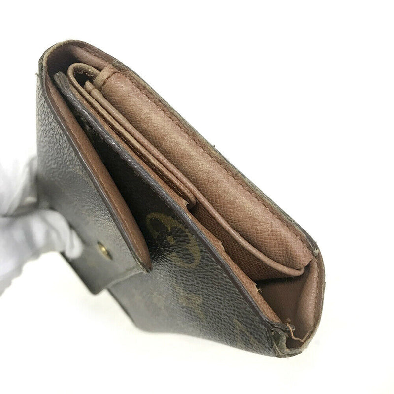 Pre-loved authentic Louis Vuitton Porte Tresor sale at jebwa.