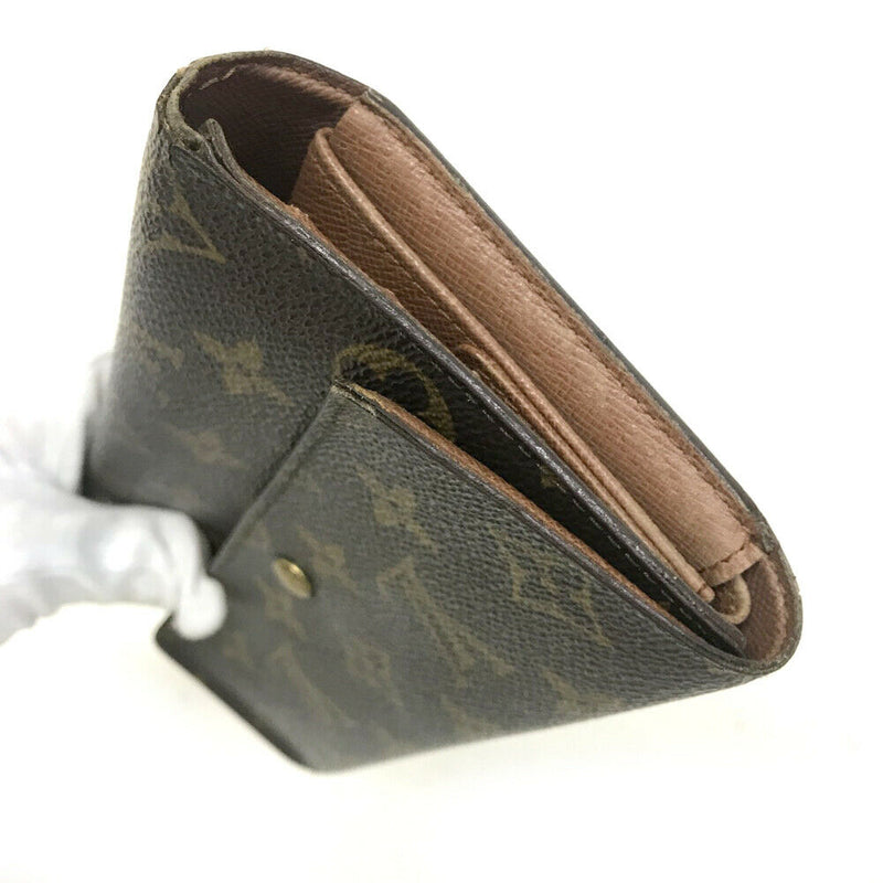 Pre-loved authentic Louis Vuitton Porte Tresor sale at jebwa.