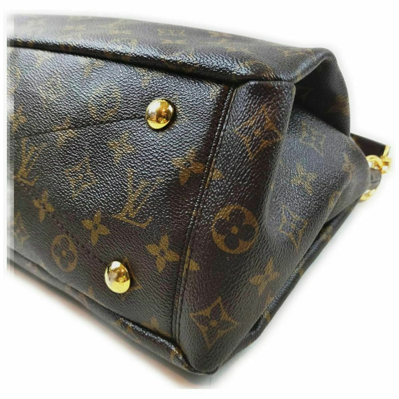 Pre-loved authentic Louis Vuitton Pallas Shoulder Bag sale at jebwa.