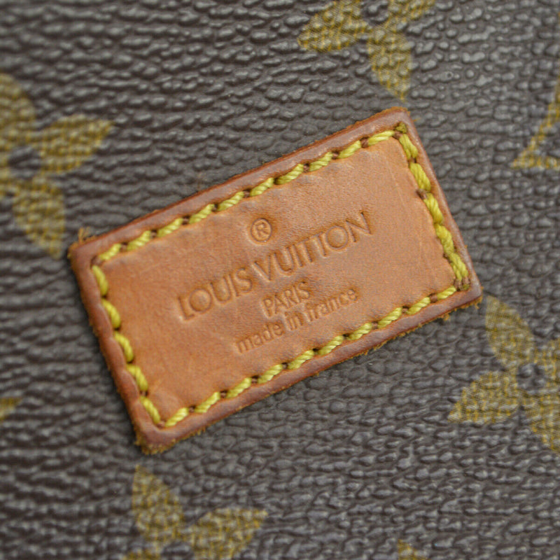 Louis Vuitton Saumur 35 Messenger