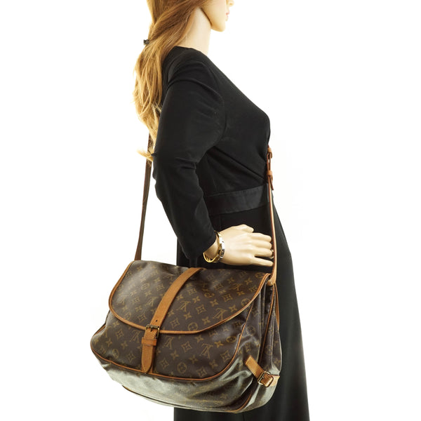 Louis Vuitton Saumur 35 Crossbody