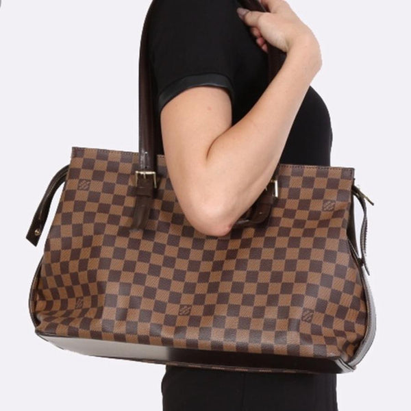 Louis Vuitton Chelsea Shoulder Bag