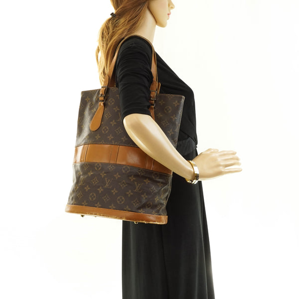 Louis Vuitton Bucket Gm Shoulder