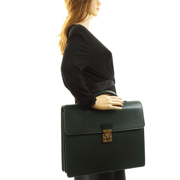 Lous Vuitton Moscova Taiga Business