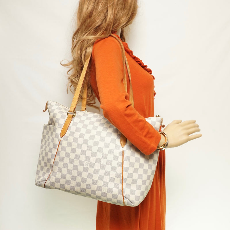 Louis Vuitton Totally Mm Tote Bag