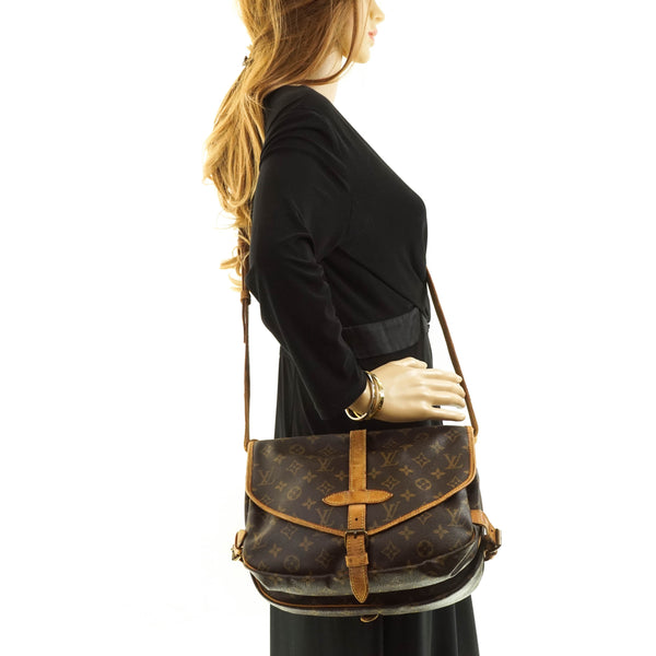 Louis Vuitton Saumur 30 Crossbody