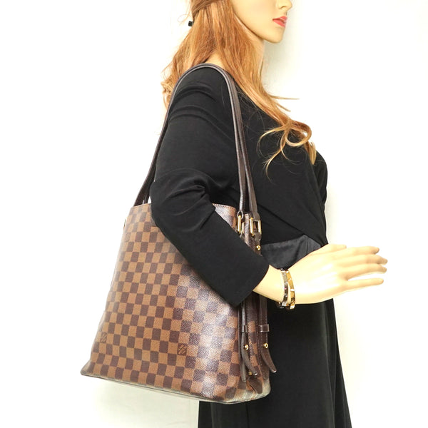 Pre-loved authentic Louis Vuitton Rivington Shoulder sale at jebwa