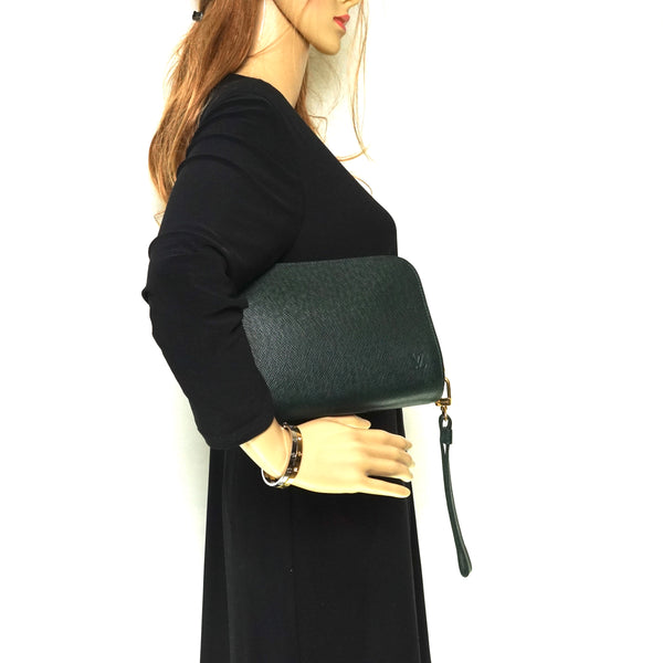 Louis Vuitton Orsay Clutch Green