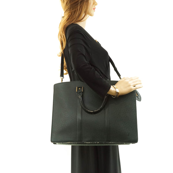 Louis Vuitton Serviette Taiga