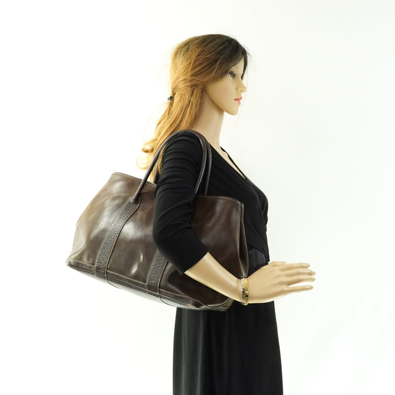 Pre-loved authentic Hermes Amazonia Tote Bag Brown sale at jebwa.