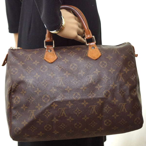Louis Vuitton Speedy 30 Hand Bag