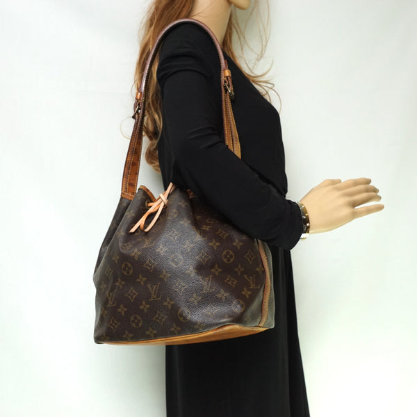 Pre-loved authentic Louis Vuitton Noe Pm Shoulder Bag sale at jebwa.