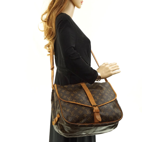 Louis Vuitton Saumur 35 Crossbody