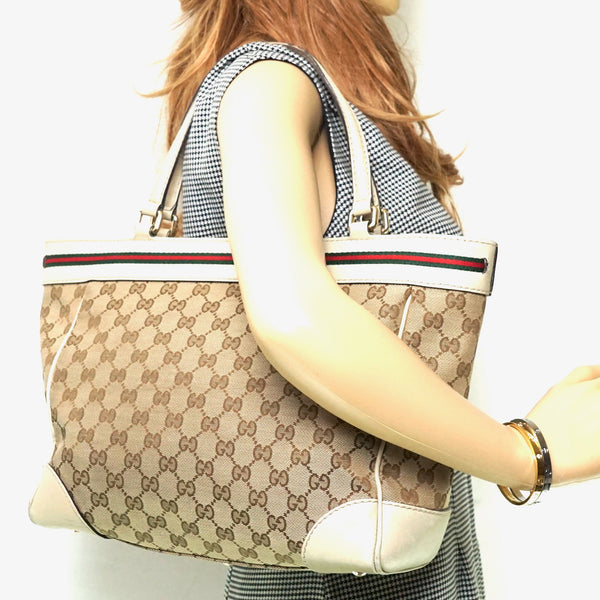 Pre-loved authentic Gucci Mayfair Webbing Shoulder sale at jebwa