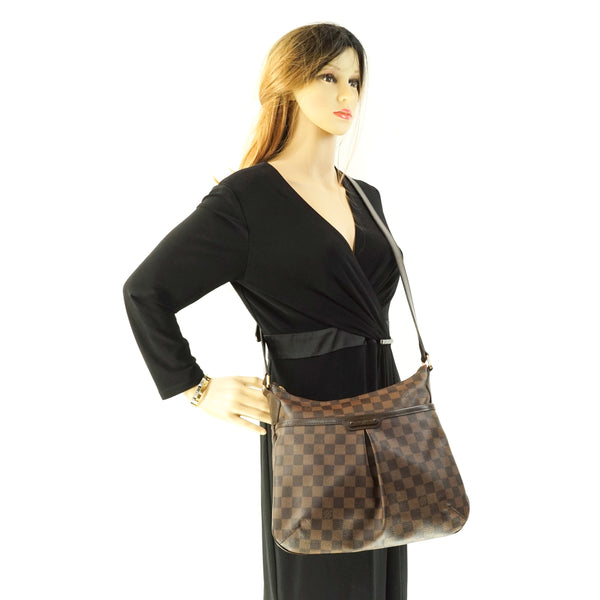 Pre-loved authentic Louis Vuitton Bloomsbury Pm sale at jebwa.