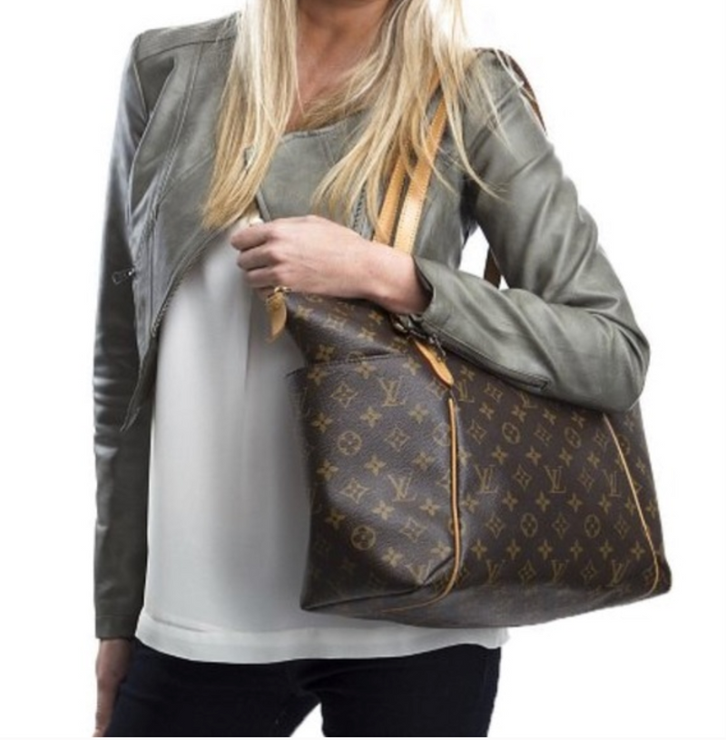 Pre-owned Louis Vuitton Authentic Totally Mm Monogram Shoulder